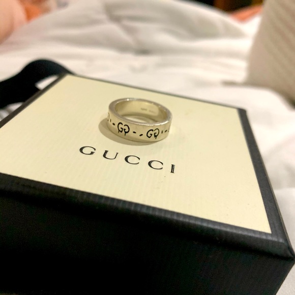 gucci ghost ring thin